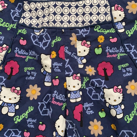 Hello Kitty scrubs - Picture 2 of 4